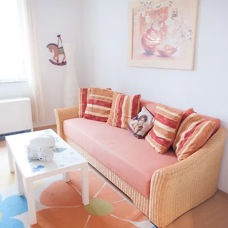 Apartment Gluck Auf See Strasse *