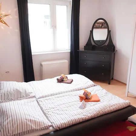 Gluck Auf See Strasse Apartment